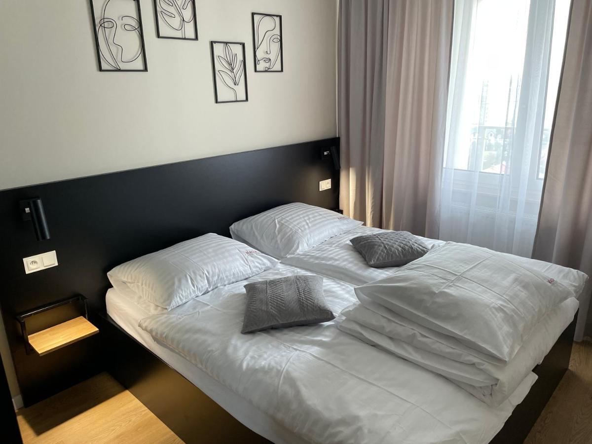 Apartamenty Magia Z Bezplatnym Parkingiem I Klimatyzacja Rzeszów Exterior foto